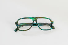 Load image into Gallery viewer, Prague