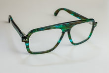 Load image into Gallery viewer, Prague